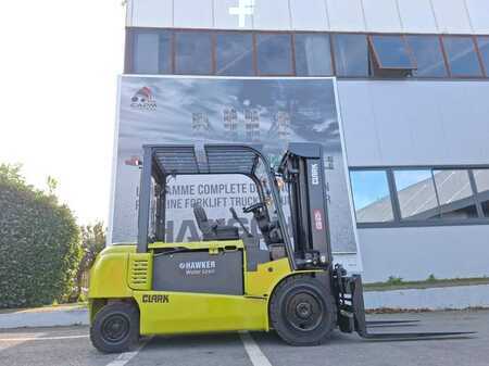 Elektro 4 Rad 2019  Clark GEX40 (6)