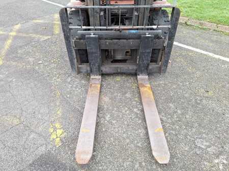 Dieselstapler 2004  Toyota 02-7FD40 (9)