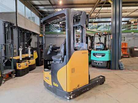 Reach Trucks 2012  Yale MR14 (10)