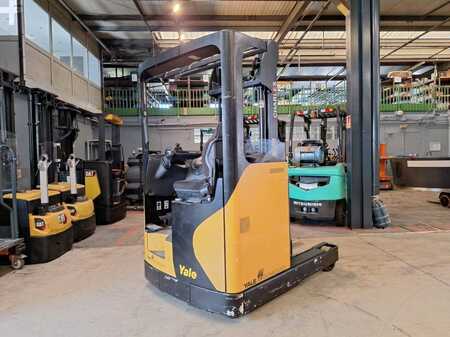Reach Trucks 2012  Yale MR14 (5)