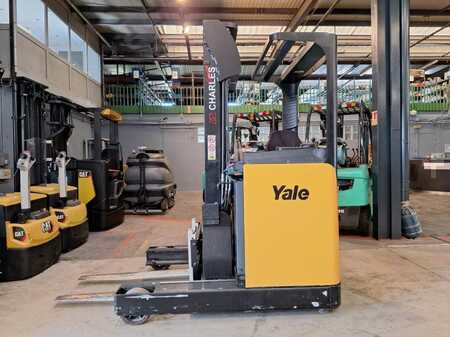 Reach Trucks 2012  Yale MR14 (6)