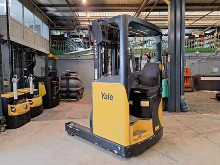 Reach Trucks 2012  Yale MR14 (9)