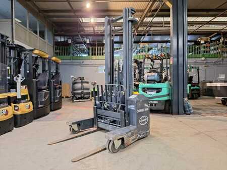 Pallet Stackers 2017  Combilift WR4 (13)
