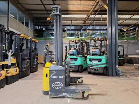 Pallet Stackers 2017  Combilift WR4 (15)