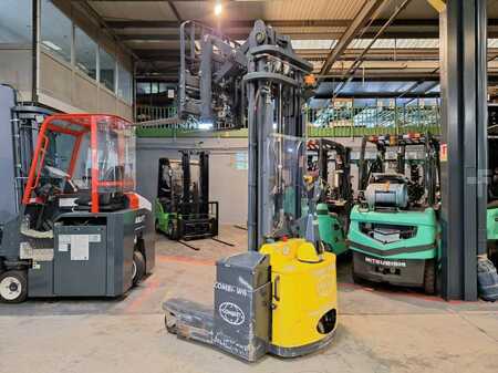 Pallet Stackers 2017  Combilift WR4 (8)