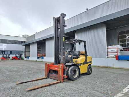 LPG Forklifts 2008  Yale GLP45SVX5 (11)