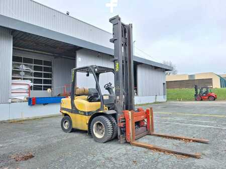 LPG Forklifts 2008  Yale GLP45SVX5 (13)