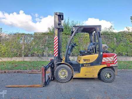 Carretilla elevadora GLP 2016  Yale GLP35VX (1)