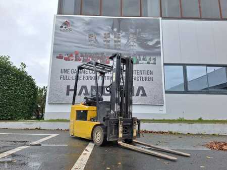 Elektromos 3 kerekű 2005  Yale ERP16ATF (1)