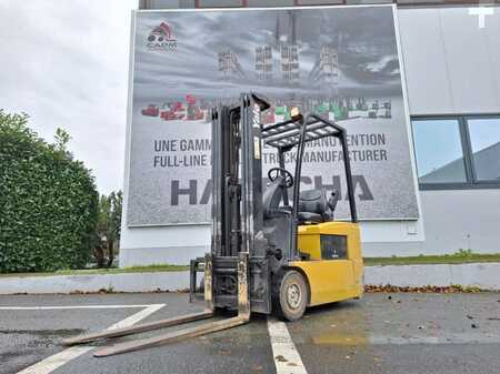 Elektromos 3 kerekű 2005  Yale ERP16ATF (3)