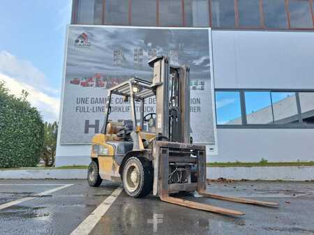 Chariots élévateurs GPL 2018  CAT Lift Trucks GP30NT (13)