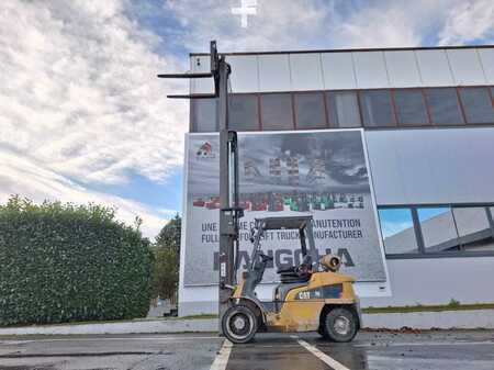 Chariots élévateurs GPL 2018  CAT Lift Trucks GP30NT (17)