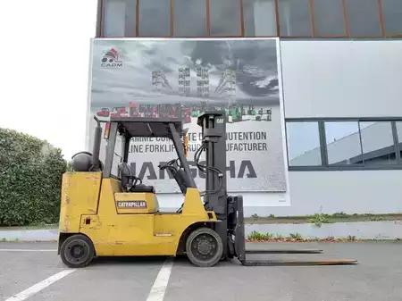 Chariots élévateurs GPL 2002  CAT Lift Trucks GC55K (15)