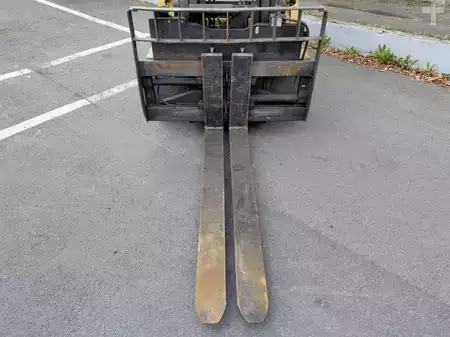 Chariots élévateurs GPL 2002  CAT Lift Trucks GC55K (17)