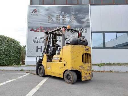 Chariots élévateurs GPL 2002  CAT Lift Trucks GC55K (3)