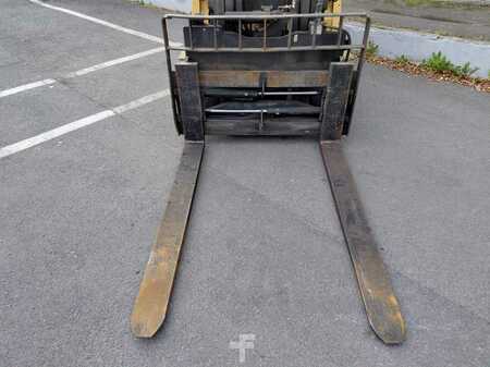 Chariots élévateurs GPL 2002  CAT Lift Trucks GC55K (9)