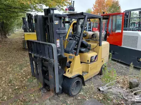 Chariots élévateurs GPL 2008  CAT Lift Trucks GC55K (11)