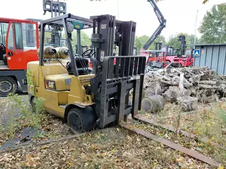 Chariots élévateurs GPL 2008  CAT Lift Trucks GC55K (9)