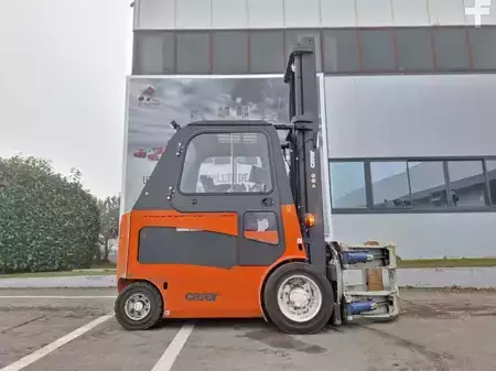 Eléctrico - 4 rodas 2018  Carer Z70H (15)