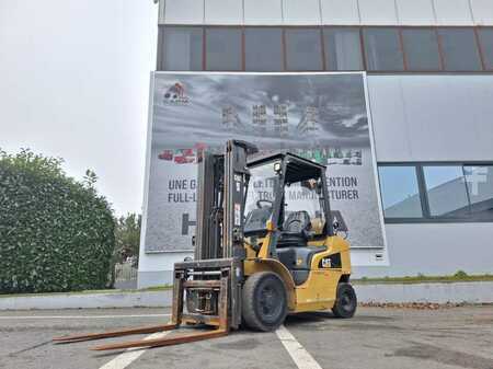 Chariots élévateurs GPL 2015  CAT Lift Trucks GP25N (3)