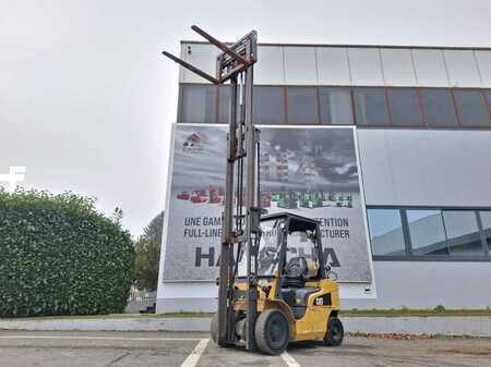 Chariots élévateurs GPL 2015  CAT Lift Trucks GP25N (8)