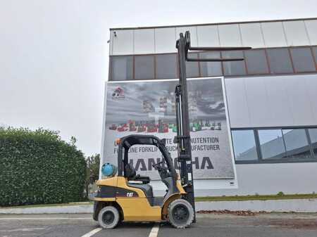 Chariots élévateurs GPL 2014  CAT Lift Trucks GP25N (10)