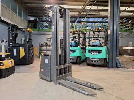 Beállós targonca 2021  CAT Lift Trucks NSV16P (3)