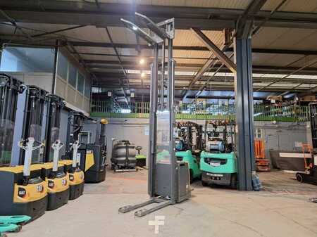 Beállós targonca 2021  CAT Lift Trucks NSV16P (7)