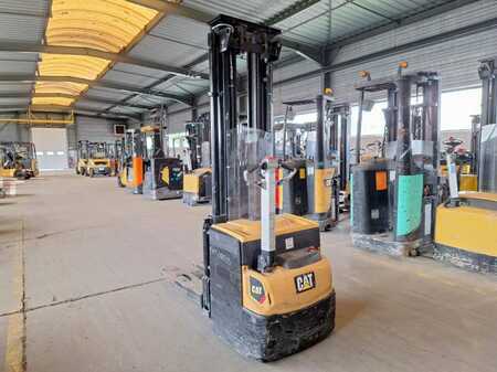 Stoccatori 2015  CAT Lift Trucks NSP16N2 (1)
