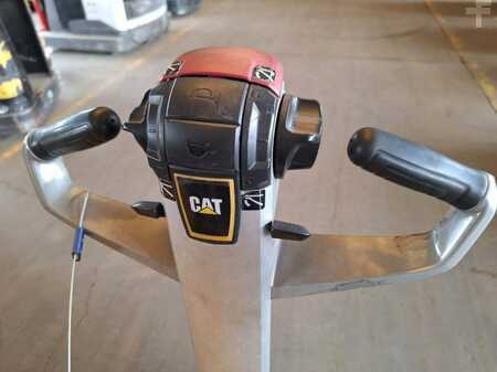 Stoccatori 2015  CAT Lift Trucks NSP16N2 (3)