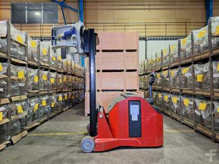 Ledstaplare gå 2021  Manitou ES-C 713 SVC 17.V.315 (10)