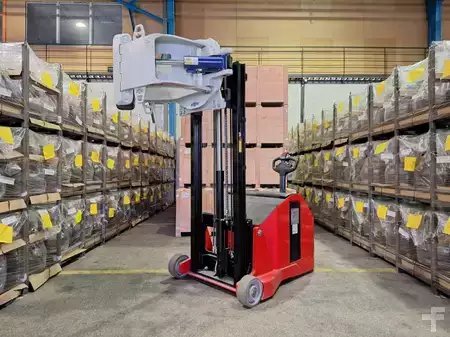 Magasemelésű béka 2021  Manitou ES-C 713 SVC 17.V.315 (18)