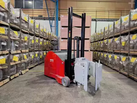 Magasemelésű béka 2021  Manitou ES-C 713 SVC 17.V.315 (19)