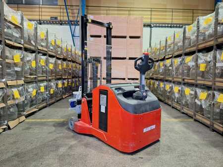 Ledstaplare gå 2021  Manitou ES-C 713 SVC 17.V.315 (3)