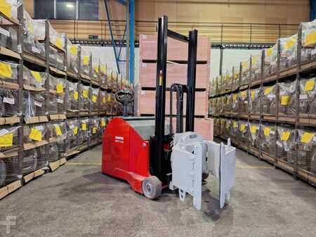 Ledstaplare gå 2021  Manitou ES-C 713 SVC 17.V.315 (5)