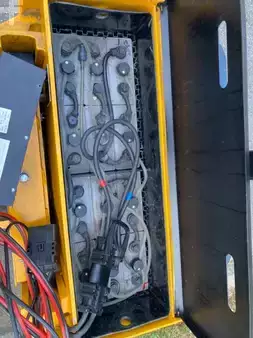 Transpaleta eléctrica 2013  Carreffe TES50 (8)