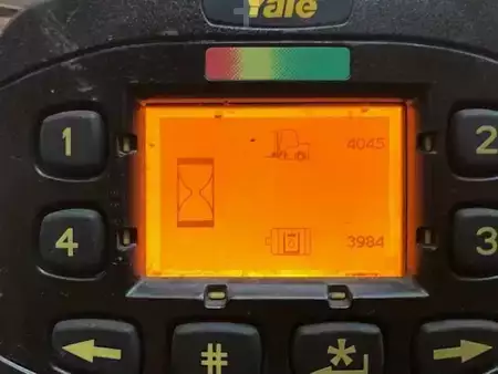 Elektromos 4 kerekű 2015  Yale ERP16VF LWB (7)