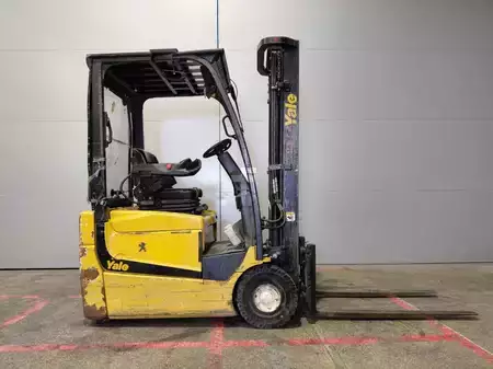 3-wiel elektrische heftrucks 2017  Yale ERP15VC (19)