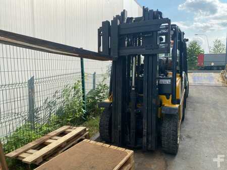 Treibgasstapler 2012  Yale GLP40VX (8)
