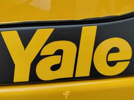 Carrelli elevatori GPL 2011  Yale GLP25VX (8)