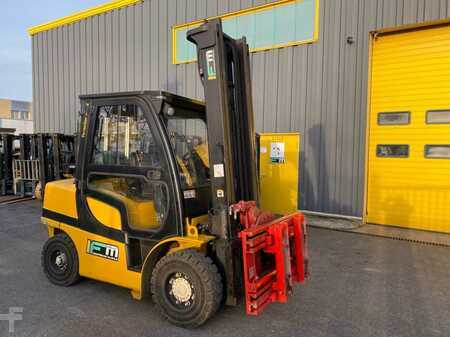 Treibgasstapler 2014  Yale GLP40VX-6 (1)