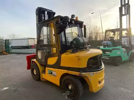 Gas truck 2014  Yale GLP40VX6 (10)