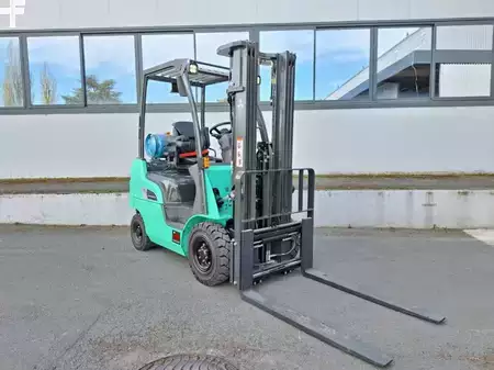Nestekaasutrukki 2022  Mitsubishi FG15N (18)