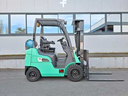 Gas truck 2022  Mitsubishi FG15N (5)