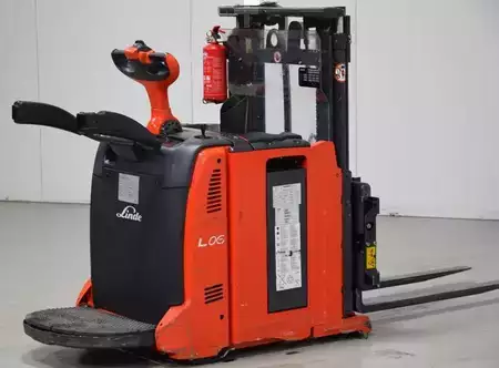 Ruční vysokozdvižný vozík 2013  Linde L06ac (12)