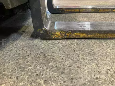 Elektryczne 3-kołowe 2003  Still R50/15 (4)