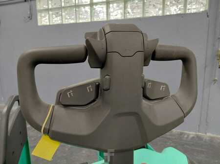 VZV s plošinou pro řidiče 2024  Mitsubishi PBF25N3R MITSUBISHI (9)