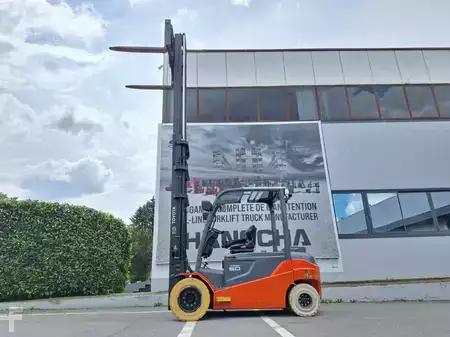 Eléctrica de 4 ruedas 2018  Toyota 8FBMT50 (7)