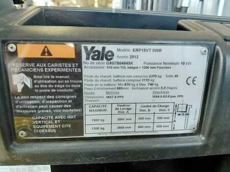 Chariots électriques à 3 roues 2012  Yale ERP15VTSWB (6)