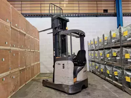 Reach Trucks 2014  Crown ESR 5260-14 OPT 2 (11)